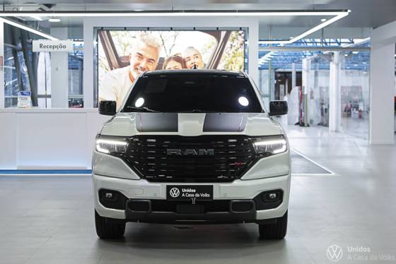 RAM RAMPAGE 2.0 HURRICANE 4 TURBO GASOLINA R/T 4X4 AUTOMÁTICO